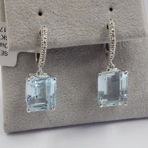 Sky blue topaz earrings